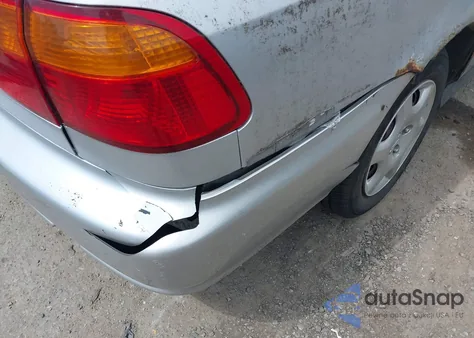 2000 Honda Civic Value Package из США, поврежденный, VIN 2HGEJ661XYH562292